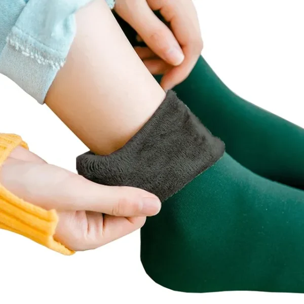 chaussettes thermiques vertes epaisses et douces pour femmes